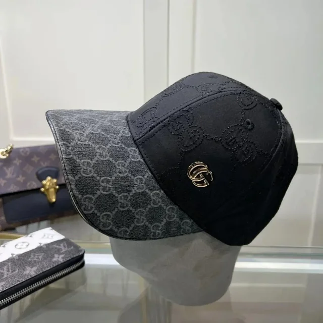 Gucci Hats Baseball Cap with GG Monogram product detail image 1
