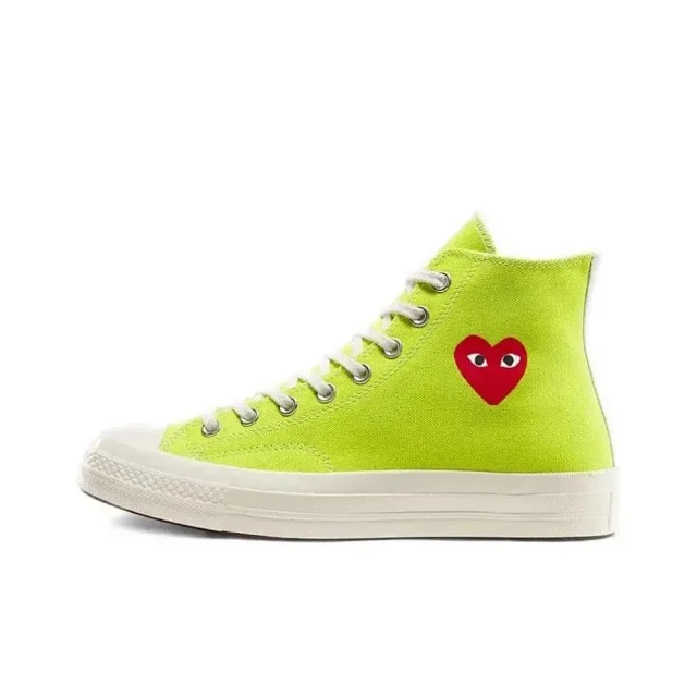 Comme des Garçons PLAY Sneakers Canvas lace-up with heart-and-eyes graphic product detail image 3