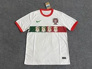 Nike Football Jerseys National Team and Club Graphic Designs product detail image 9
