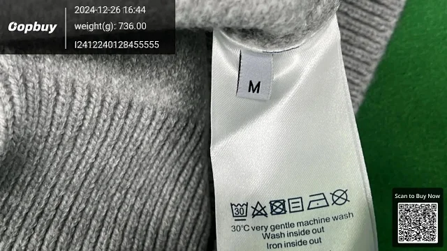 Louis Vuitton Knitwear Crewneck knit sweater with LV intarsia logo product detail image 9