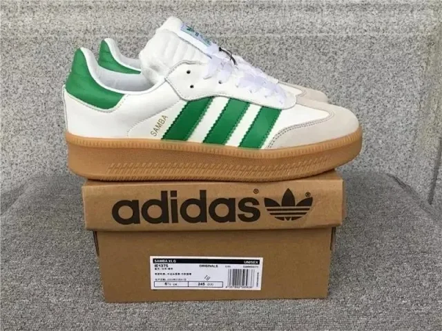 Adidas Sneakers Campus low-top three-stripe product detail image 10