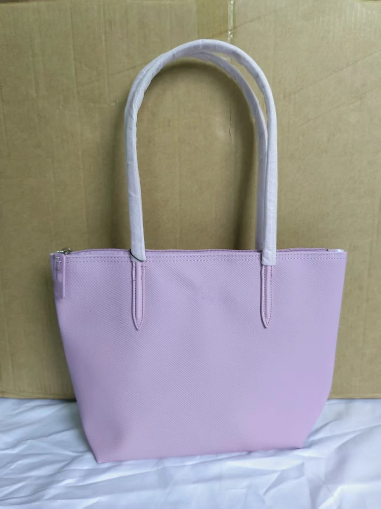 Lacoste Handbags Zip-top tote bag with long shoulder handles — Medium size, light purple