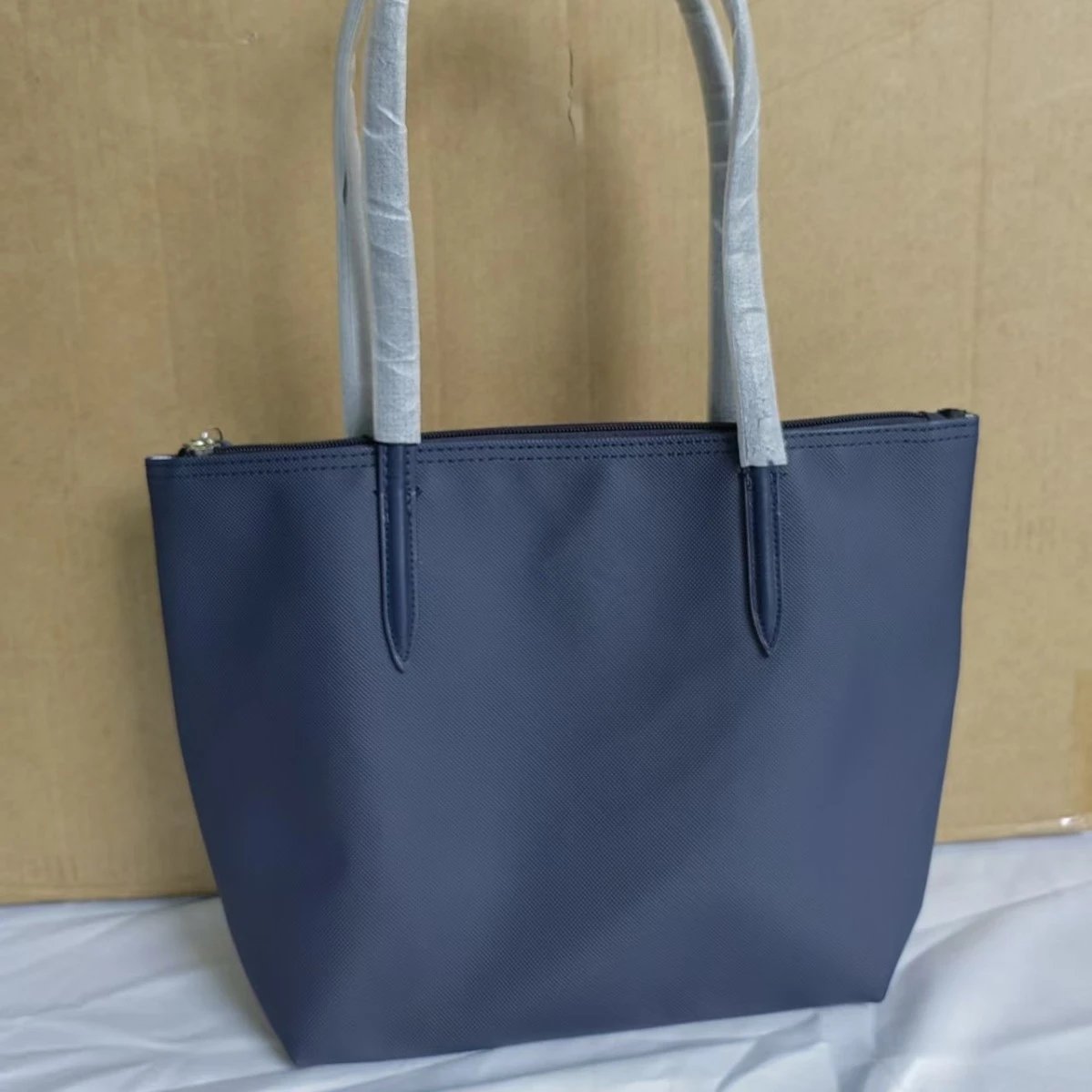 Lacoste Handbags Zip-top tote bag with long shoulder handles image 4
