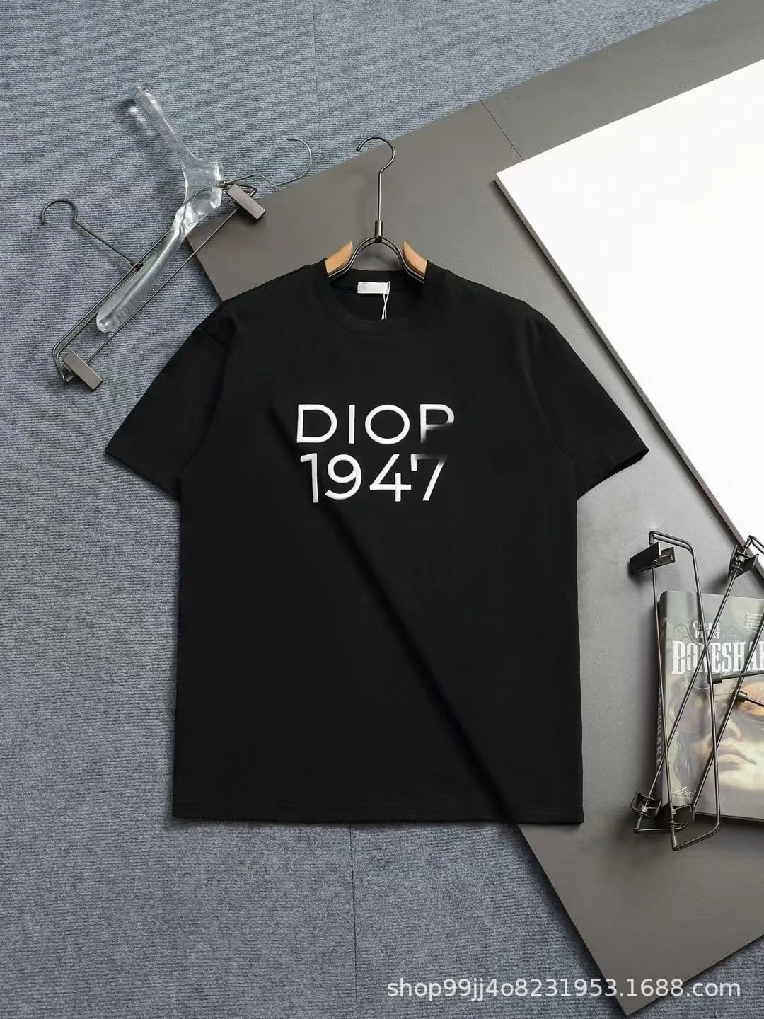 04 Black