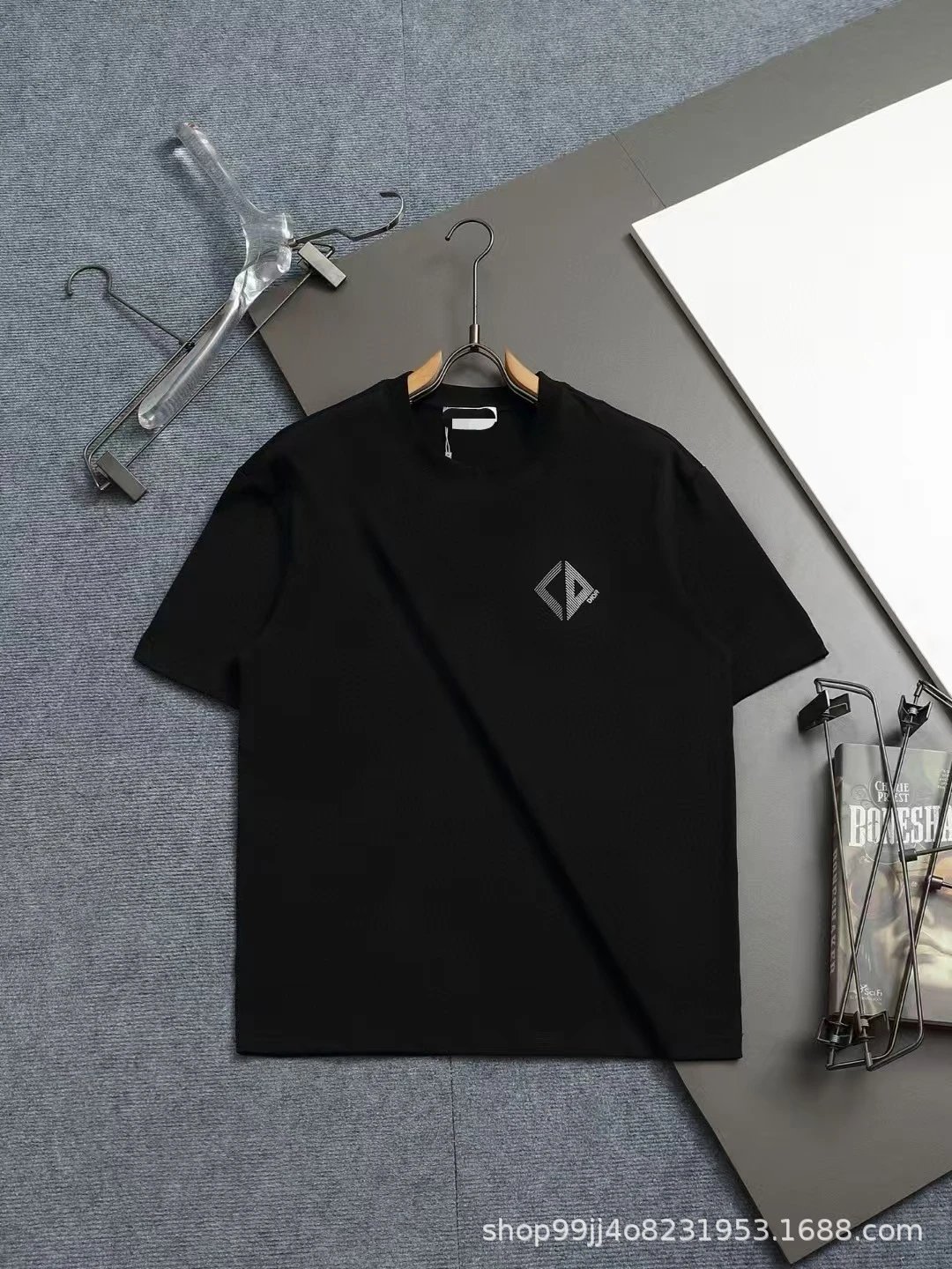 05 Black