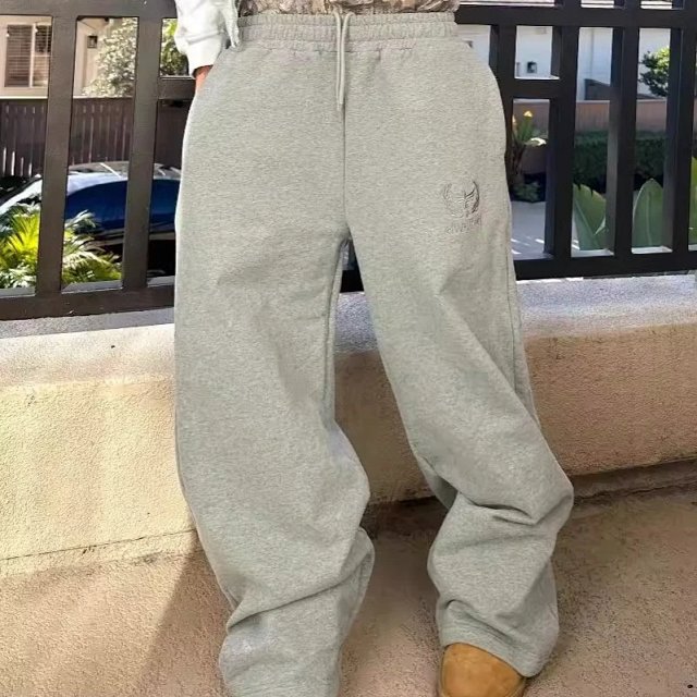 Awaited Sag Sweats: seller detail photo 4