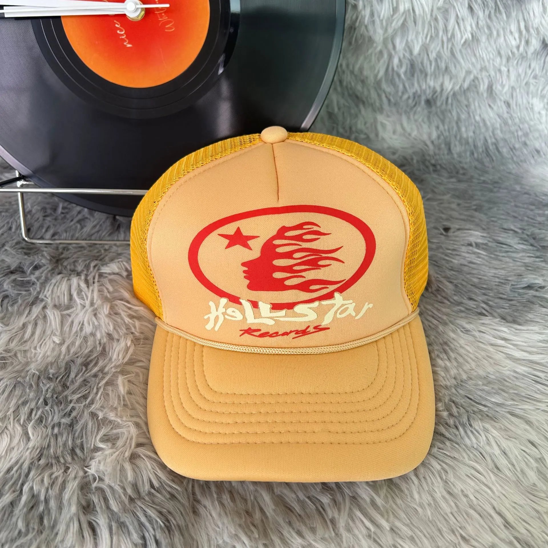 Hellstar Starlight White Mesh Trucker Cap Baseball Cap - 10