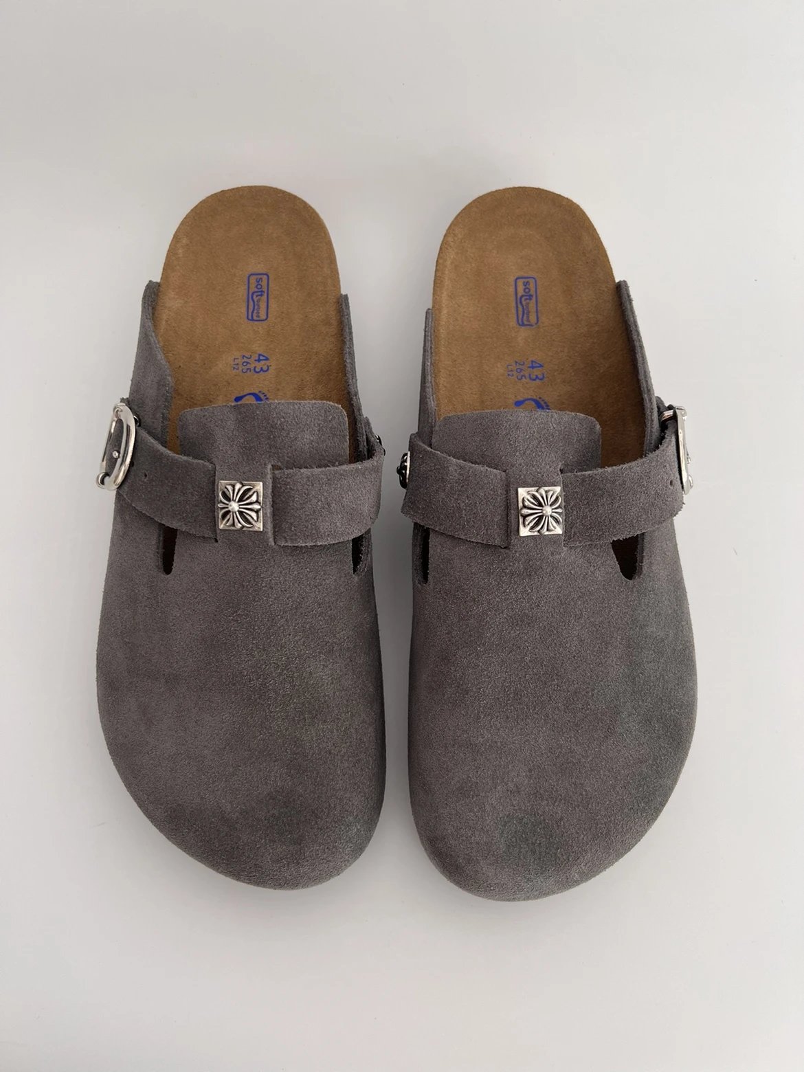 Remake Closed-Toe Slippers Custom-Made In Gray · 2