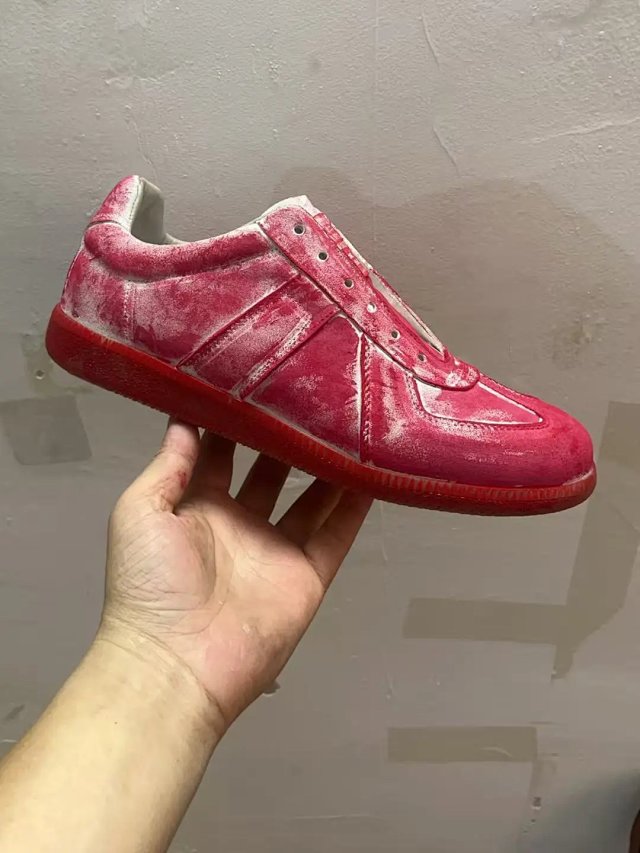 Maison Margiela Japan Gats: seller detail photo 4