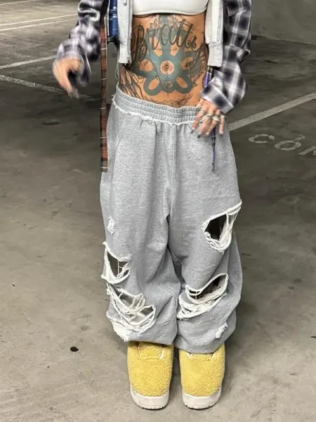Design Distressed Oversized Sweatpants Gray - 2