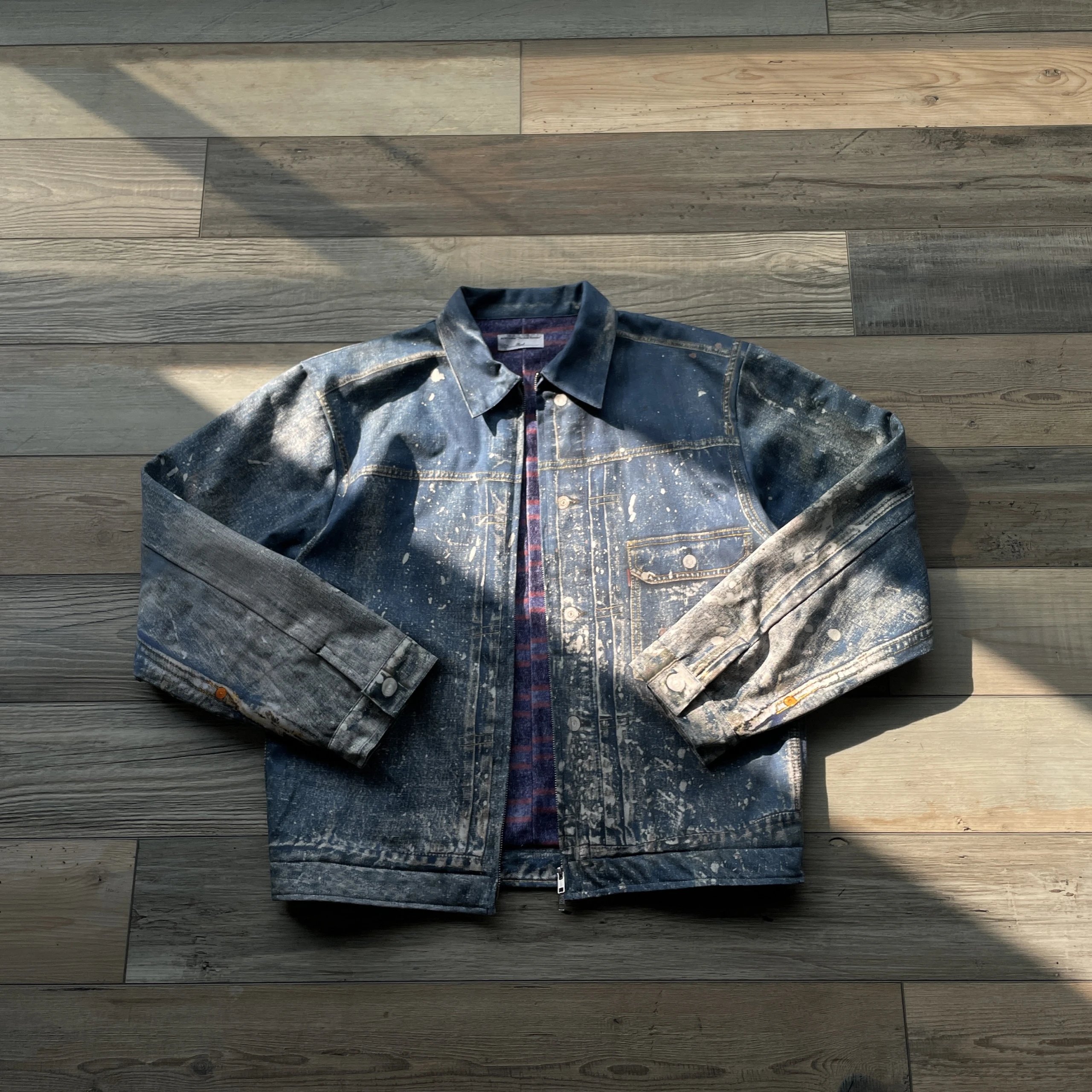Exclusive! Legacy Retro Splash-Ink Distressed · 2