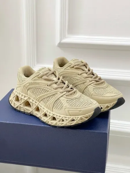 Design Geometric Mesh Sneakers Beige Chunky Sneakers - 1