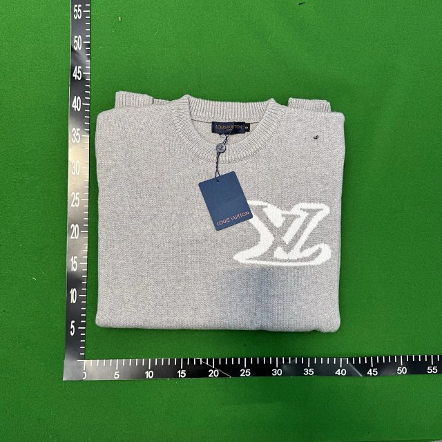 LV sweater: seller detail photo 7