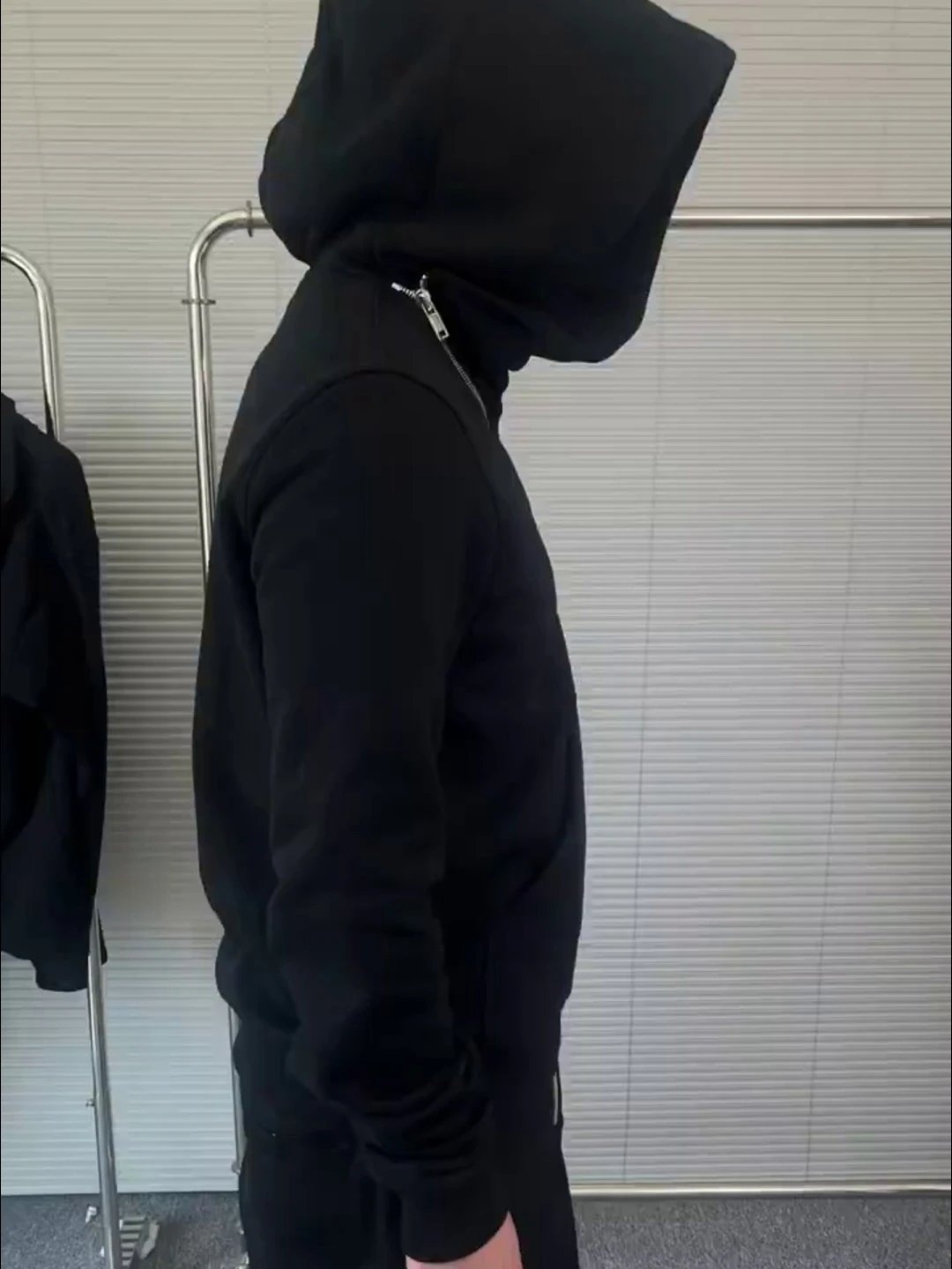 Design Asymmetrical Zip Hoodie White - 4