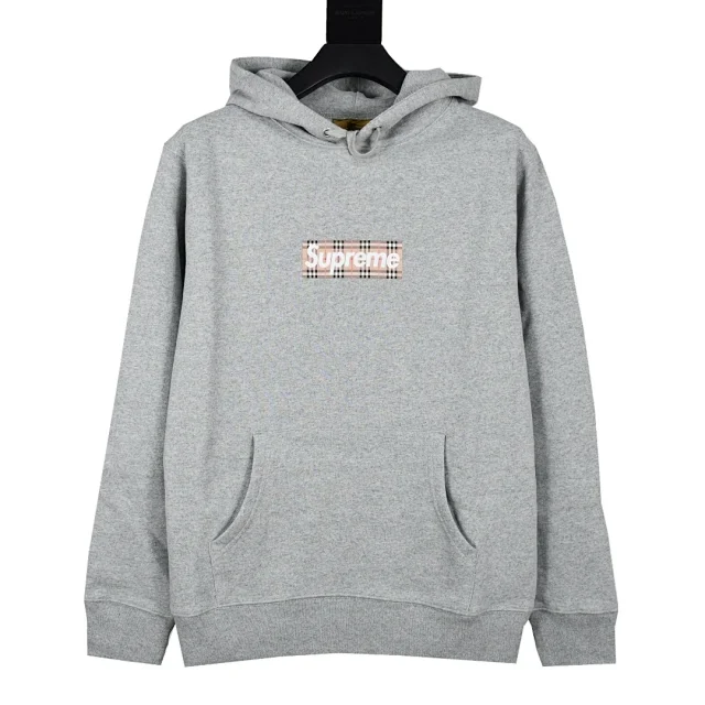 Burberry Hoodies & Sweatshirts Hooded Pullover with Equestrian Knight Motif product detail image 8