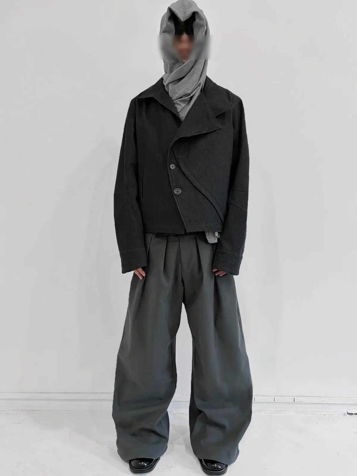 Bevan Up | Slant Collar* Slanted Lapel Cut Jacket · 3