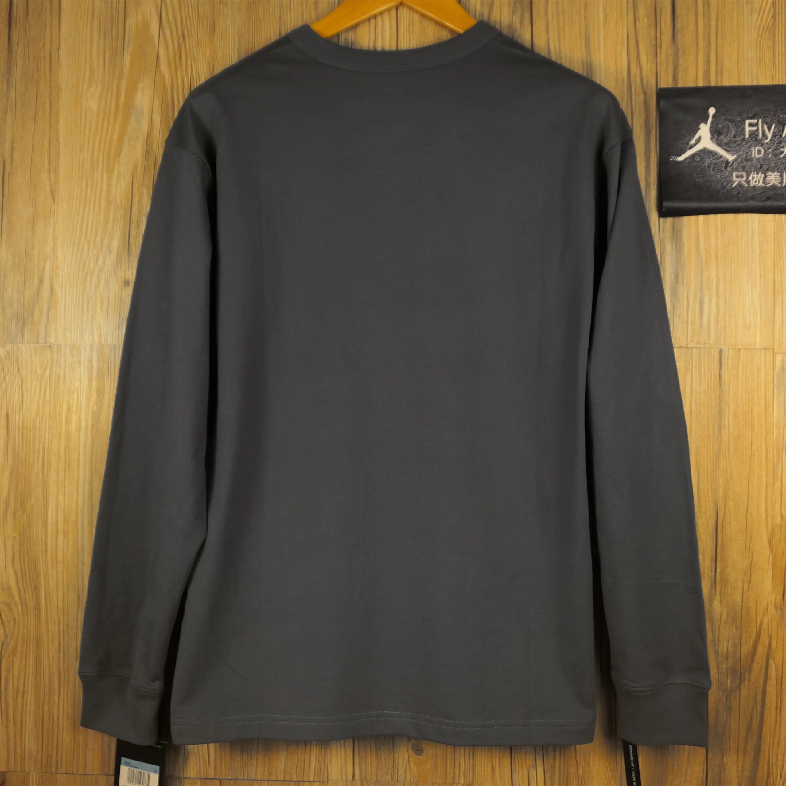 Jordan Corner Longsleeve