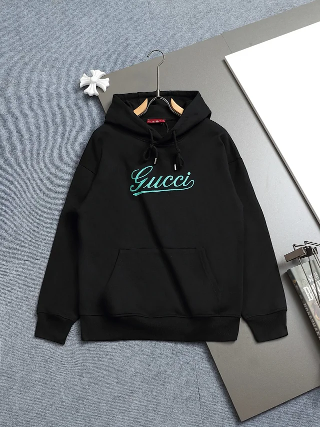 Gucci Hoodies & Sweatshirts Logo Print product detail image 8