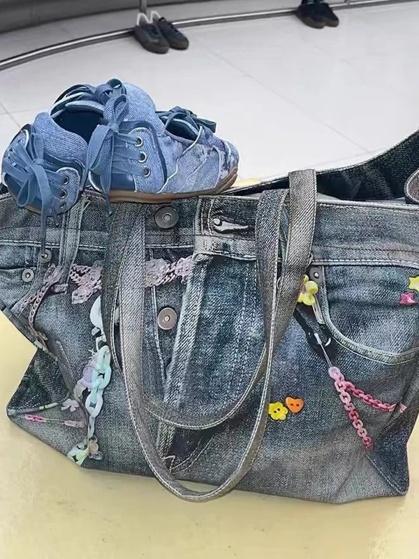 Influencer Street Style Blogger Picks Color Print Shopping 2