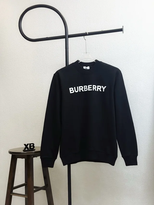 Burberry Hoodies & Sweatshirts Crewneck Long-Sleeve Sweatshirt product detail image 7