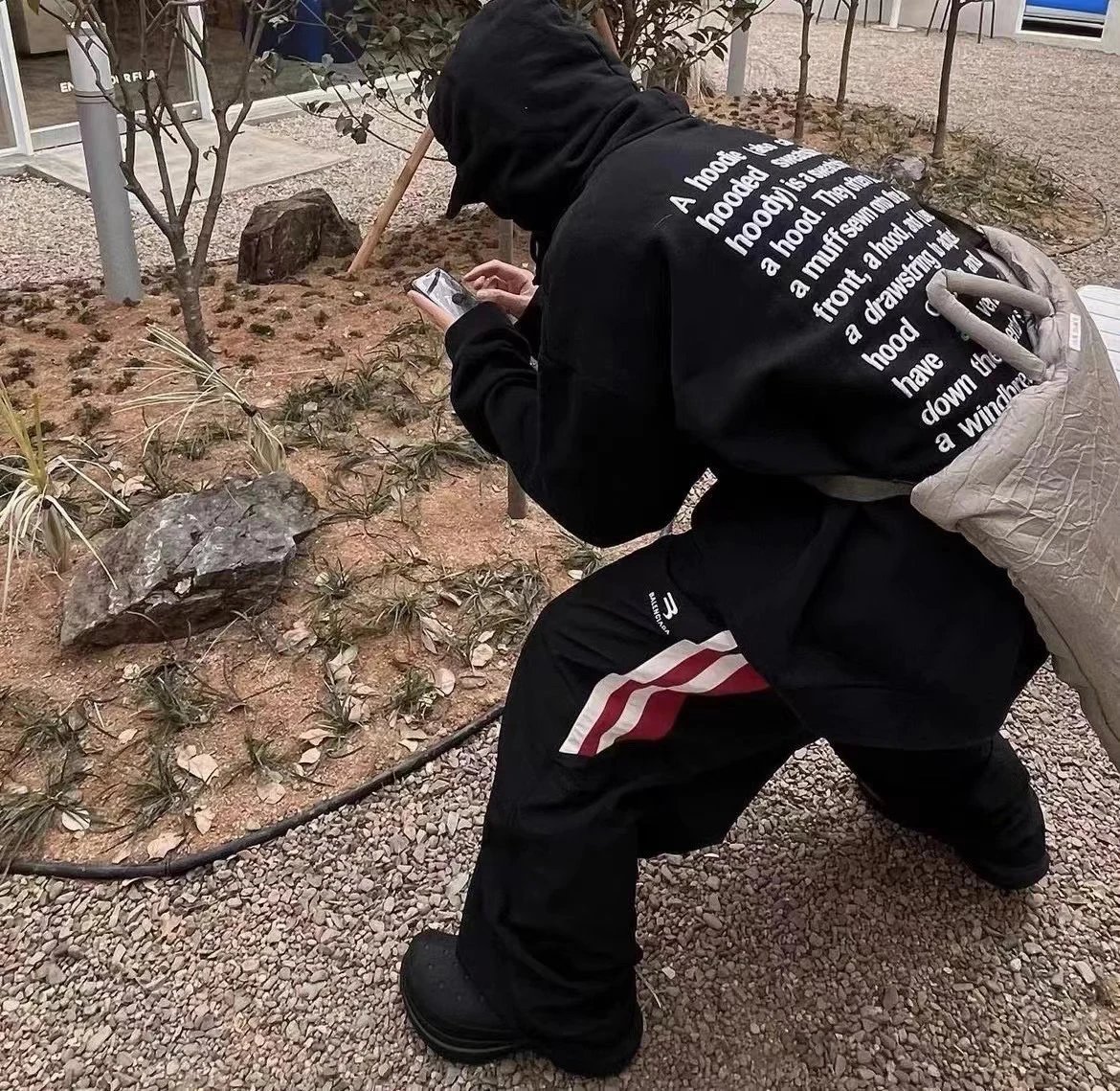Vetements Definition Hooded Sweatshirt Black Hoodie - 6