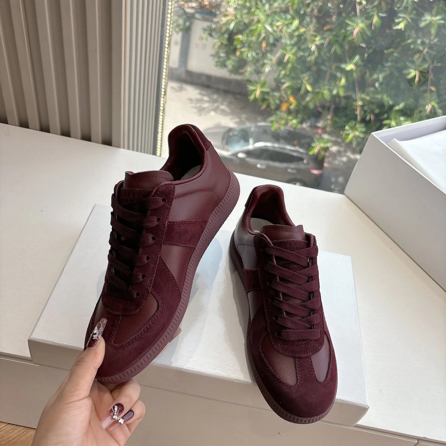 wine red