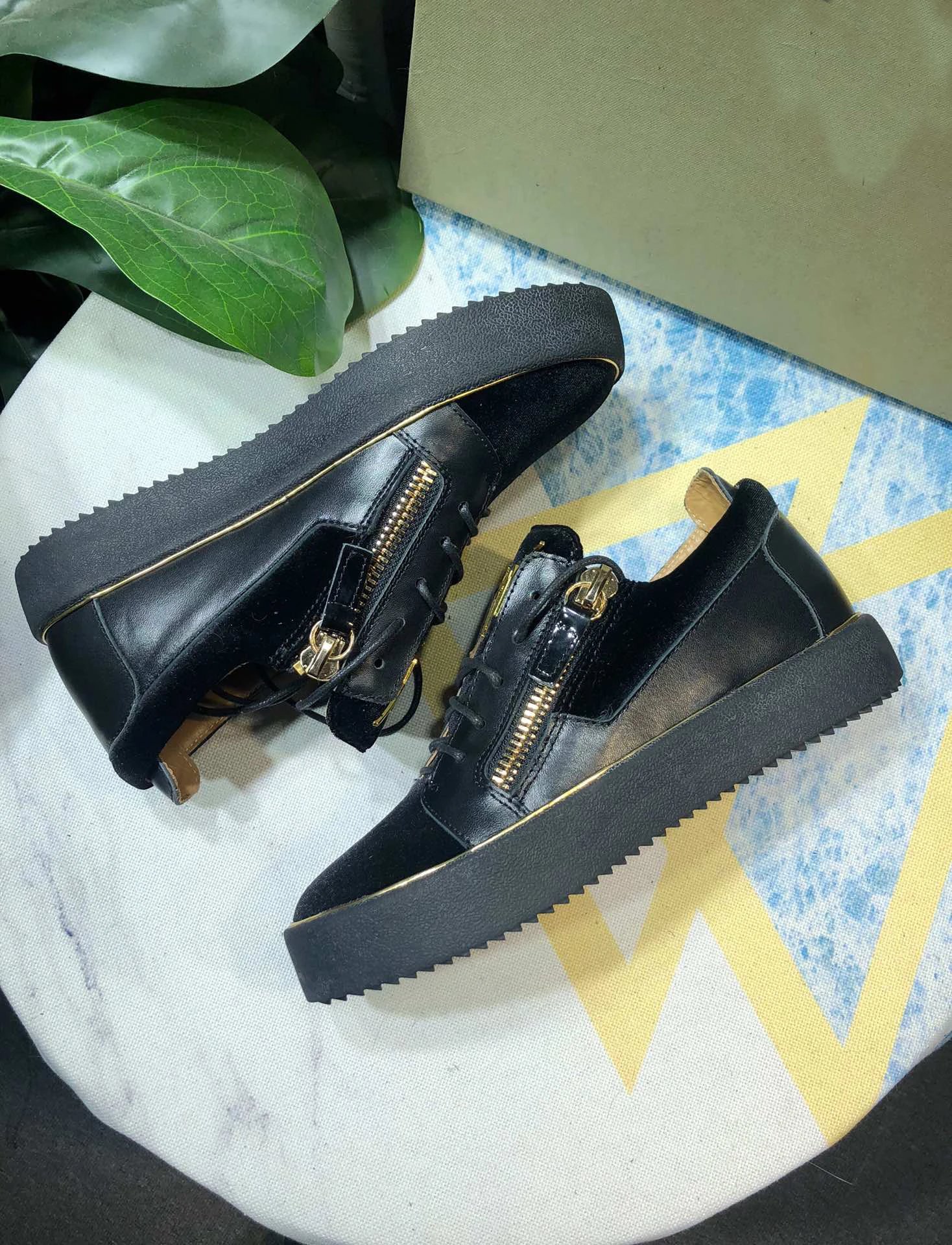 Giuseppe Zanotti Low Top · 6