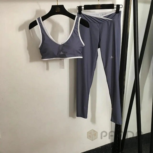 Alo Yoga trousers set: seller detail photo 13