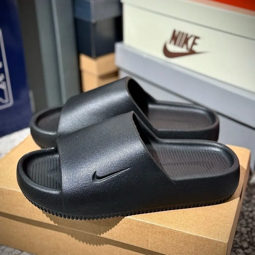 Nike Lifestyle Slides — C02