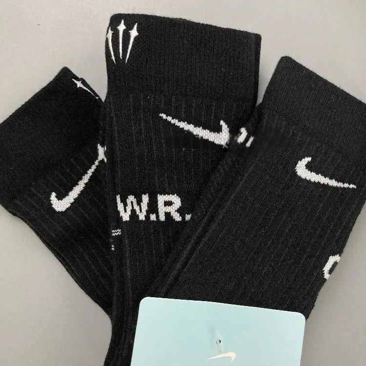 Three pairs of styles 1