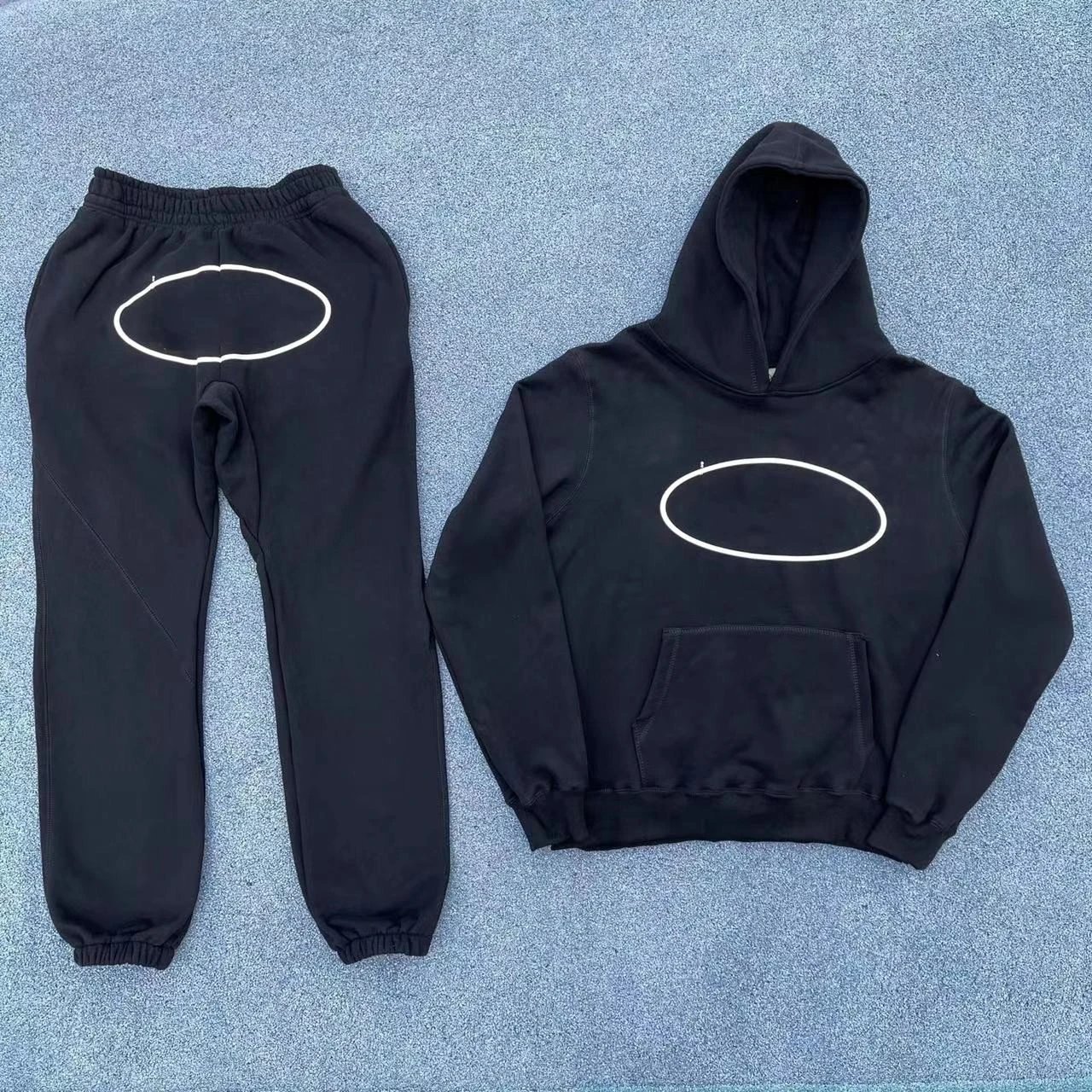 Black and white sailboat Suit (hoodie + sweatpants)