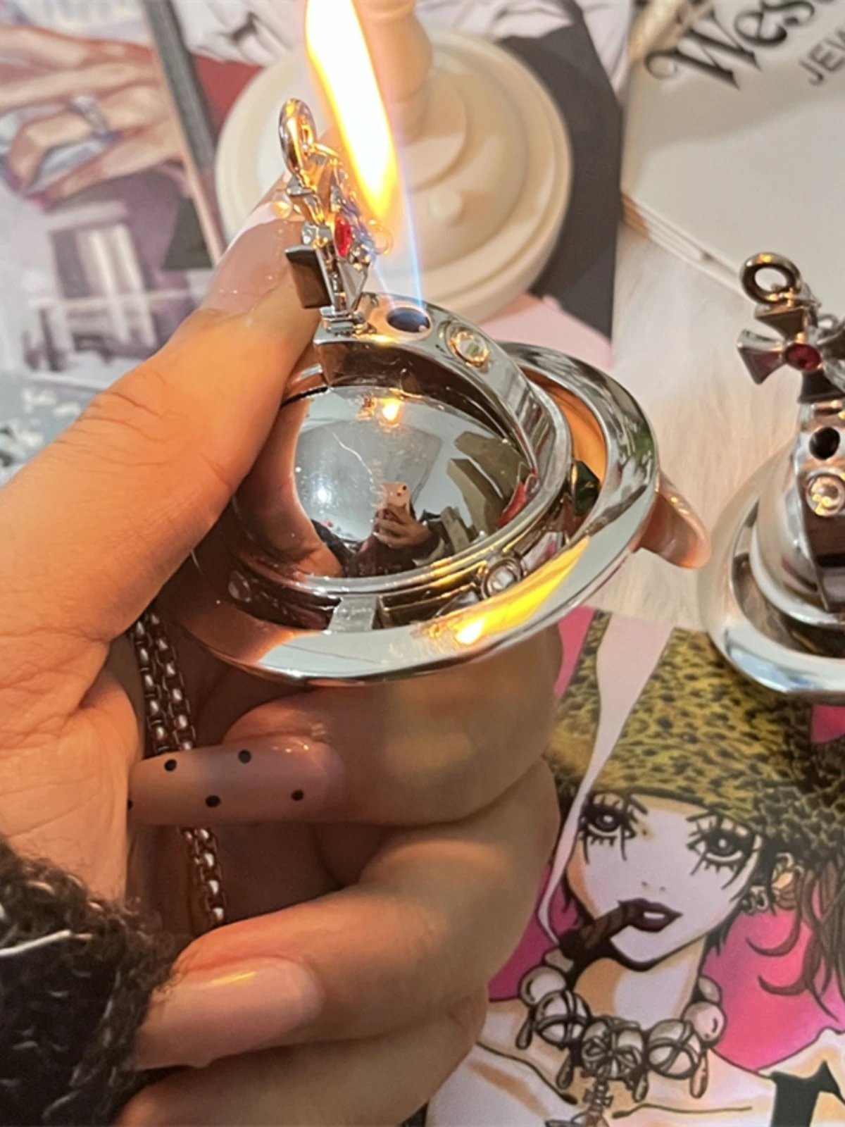 NANA Lighter Necklace Saturn Okazaki Shinichi Xiaozhong Western Dowager Love Lighter Cigarette Case Adjustable Flame