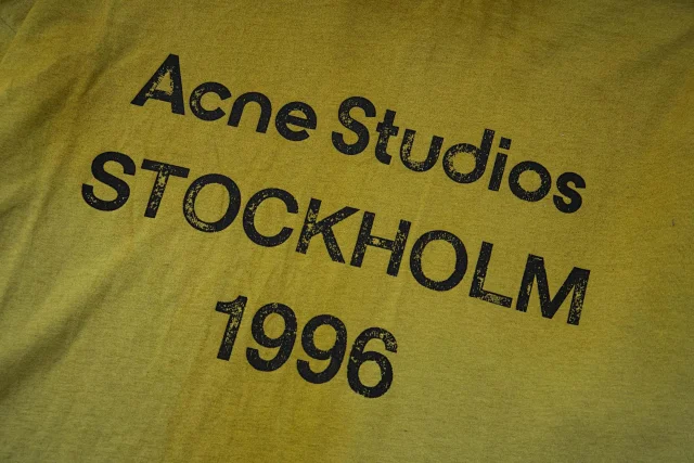 Acne Studios T-Shirts Stockholm 1996 Graphic Long-Sleeve T-Shirt product detail image 12