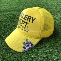 yellow-Graffiti