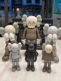 Kaws Figure — seller photo 3