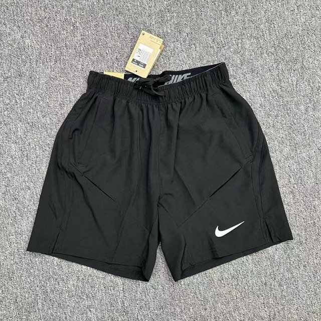 Nike Shorts: seller detail photo 1