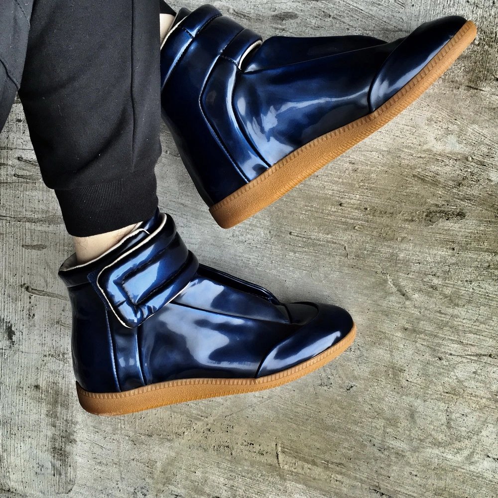 dark blue patent leather