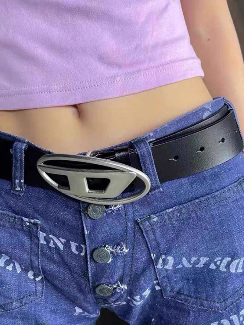 American Vintage Silver Buckle D Letter Belt · 4