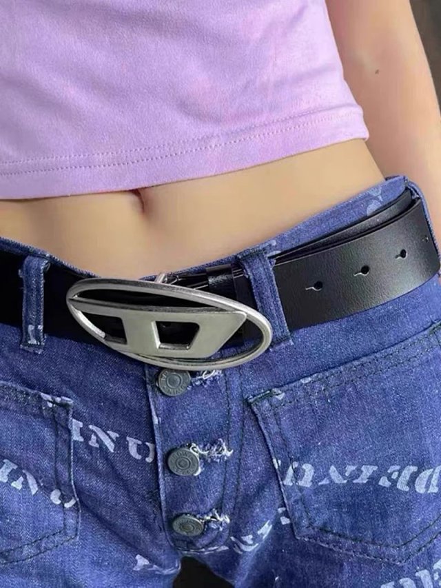 American vintage silver buckle D letter belt: seller detail photo 2