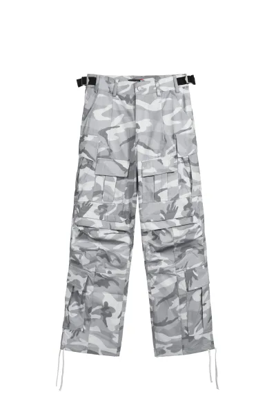 Design Oversized Hoodie with Gray Camo Cargo Pants and Chunky Boots - 13