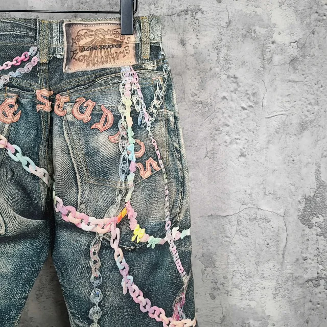 Acne Studios Jeans Graffiti-Print Loose-Fit product detail image 9