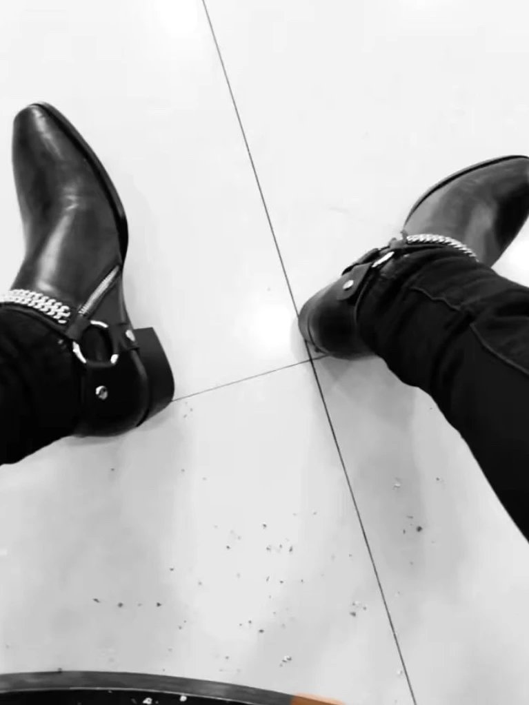 Design Moto-Style Ankle Boot Black Leather Boots - 4