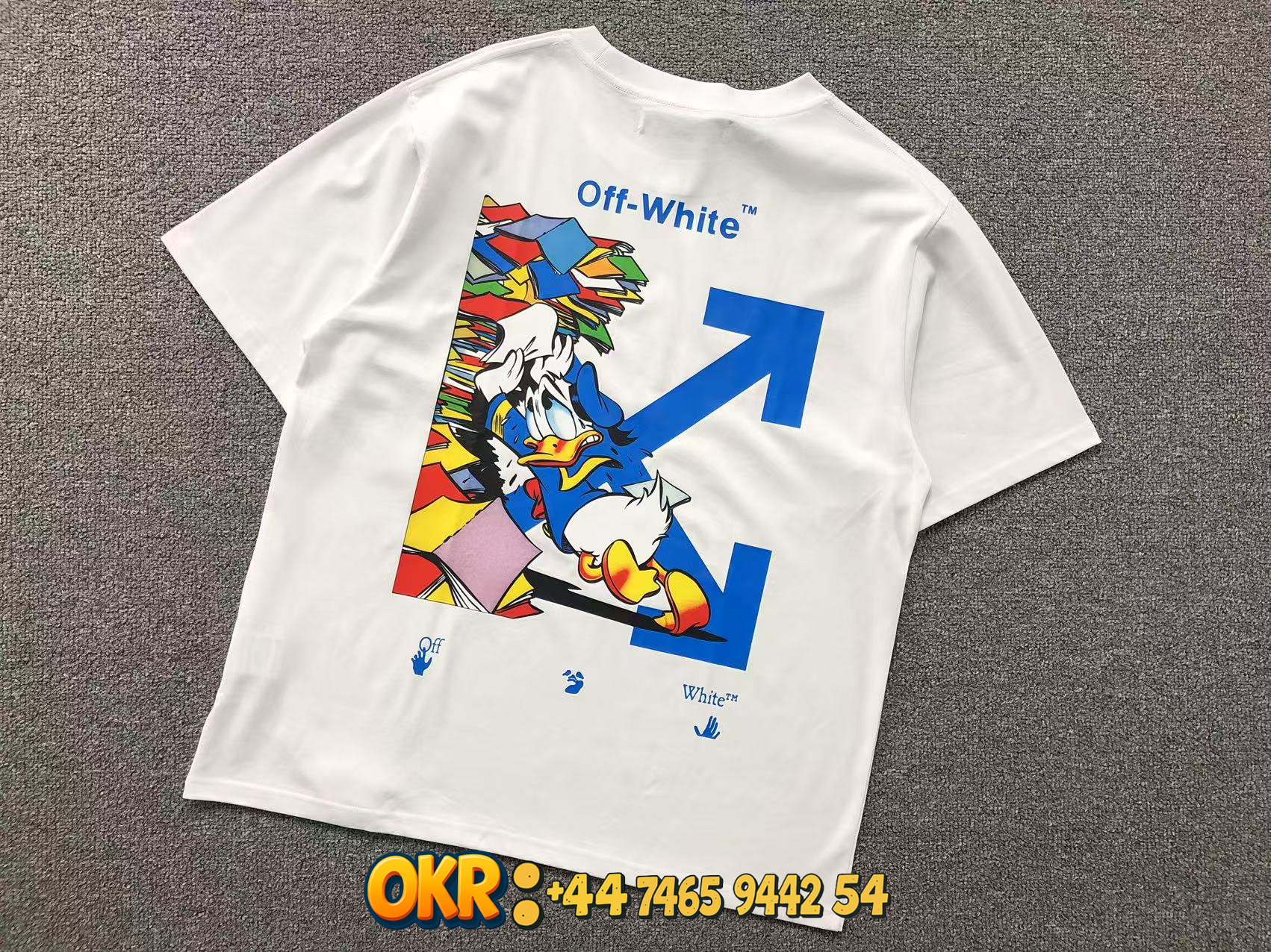 Off-White T-Shirts Short-Sleeve Crew-Neck Arrow Graphic Print — 6