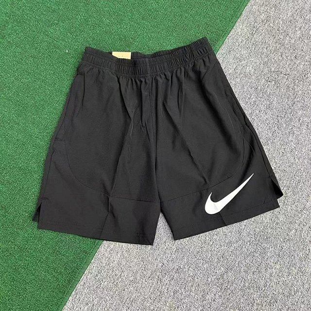 Nike Shorts: seller detail photo 10