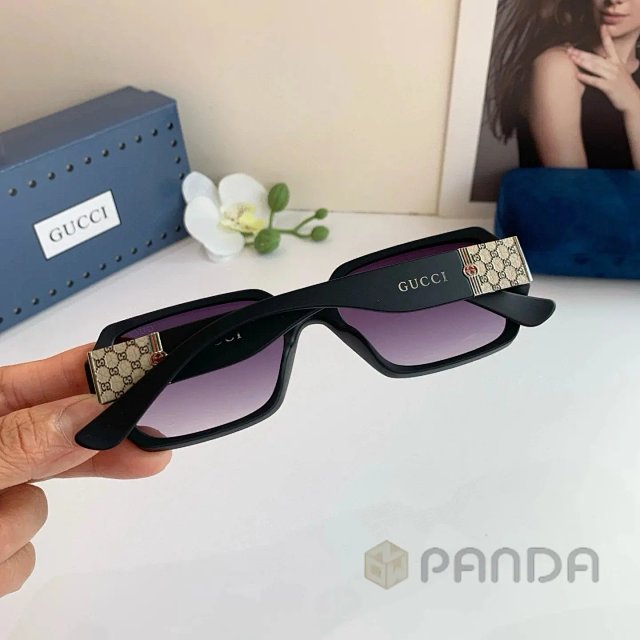 Gucci Sunglasses: seller detail photo 10