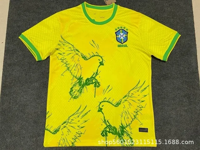 Versace Football Jerseys Short-Sleeve Graphic Jersey product detail image 13