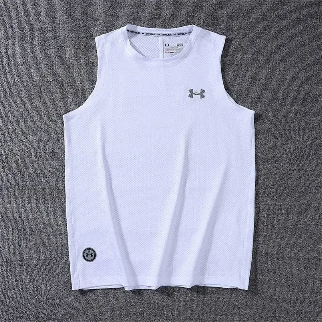Under Armour T-Shirts Short-Sleeve Crew-Neck Logo T-Shirt product detail image 9