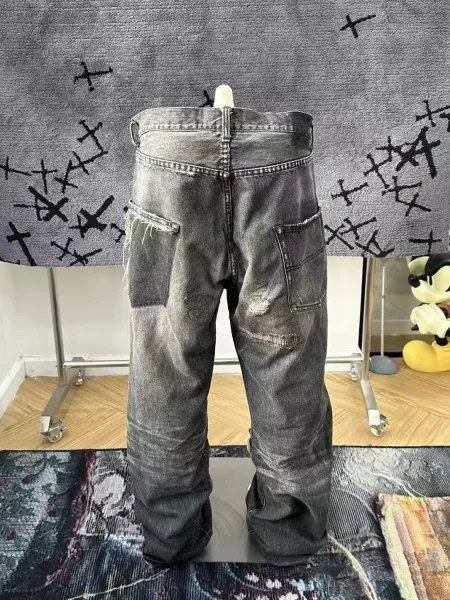 Design Distressed Wide-Leg Gray Denim Jeans - 1