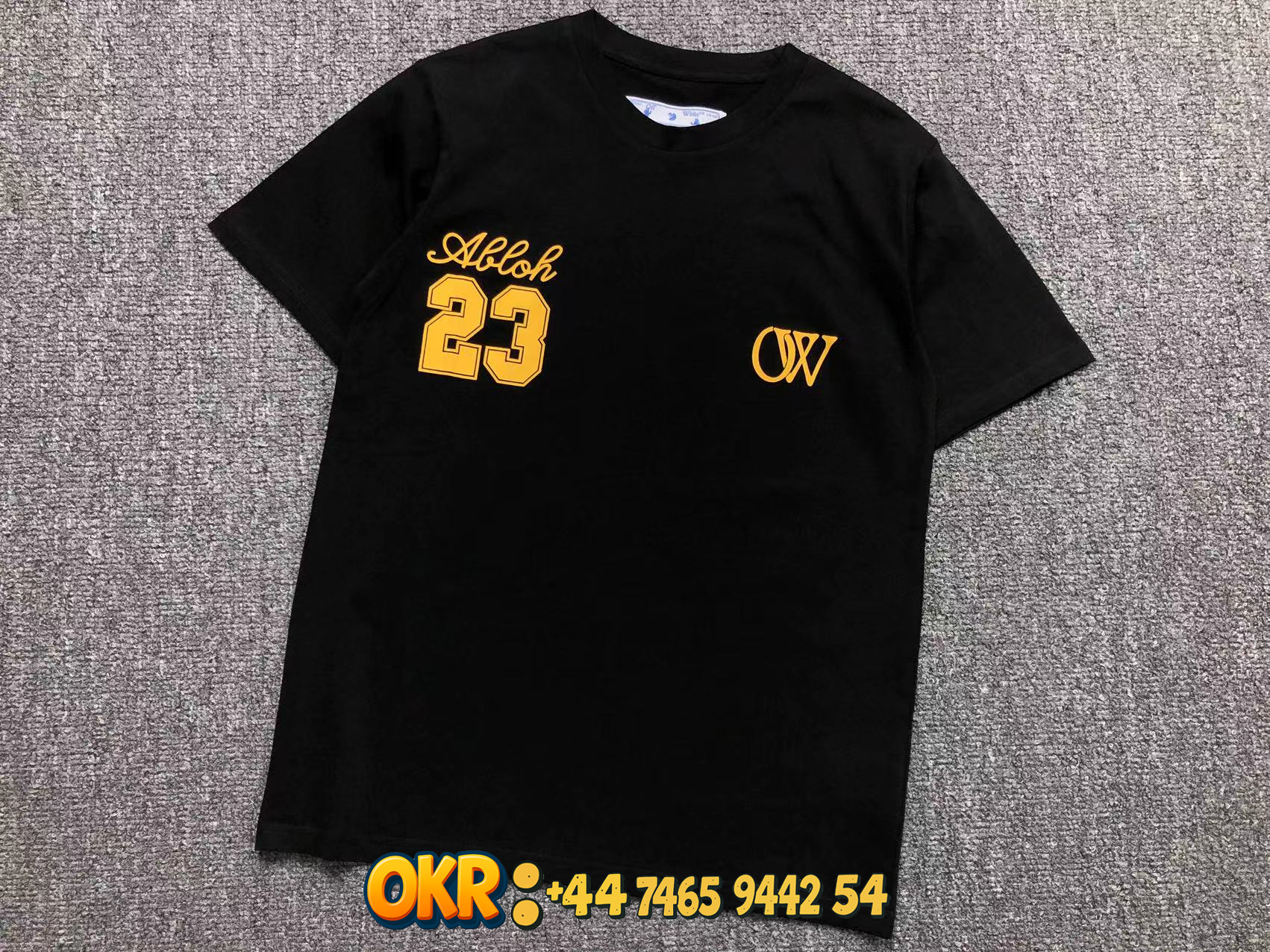 Off-White T-Shirts Short-Sleeve Crew-Neck Arrow Graphic Print — 15