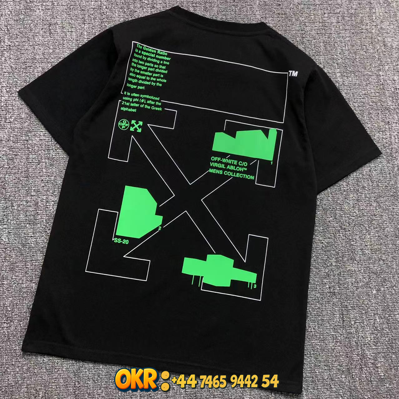 Off-White T-Shirts Short-Sleeve Crew-Neck Arrow Graphic Print — 21